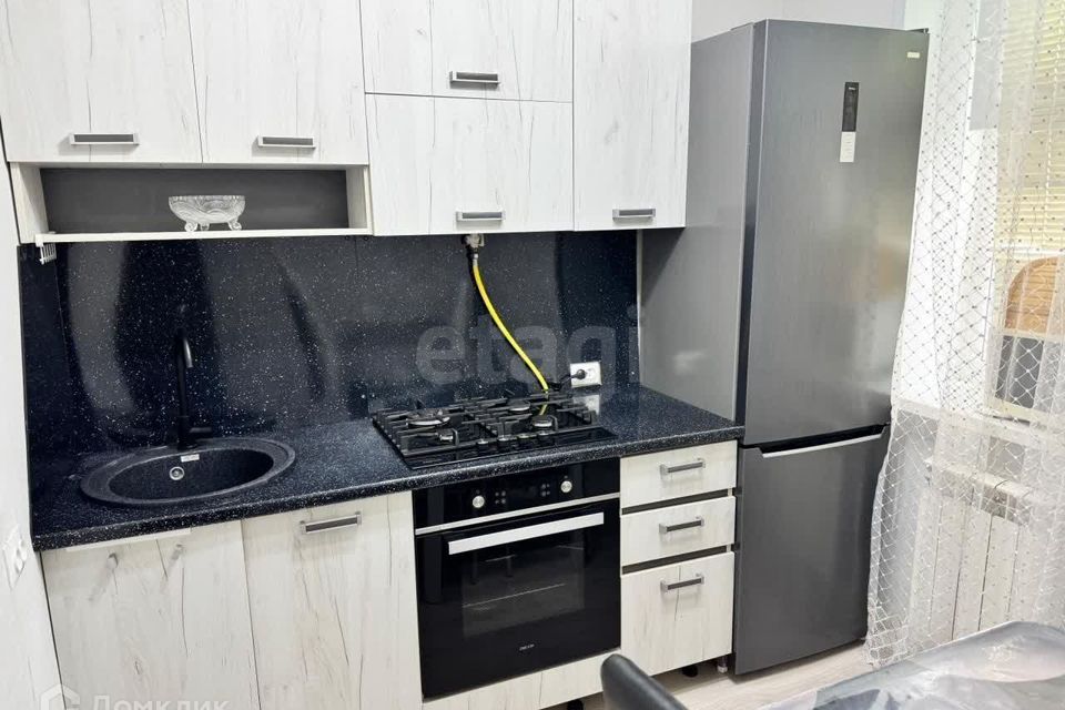 Сдаётся 1-комнатная квартира, 38 м²