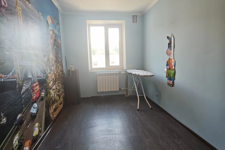Продаётся 3-комнатная квартира, 58.2 м²