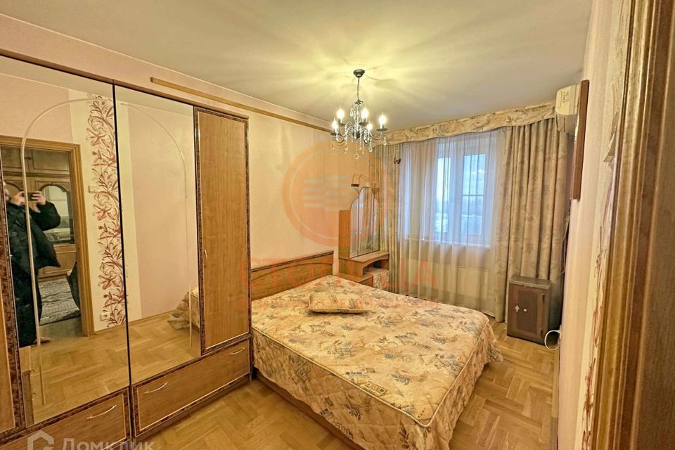 Сдаётся 2-комнатная квартира, 58 м²