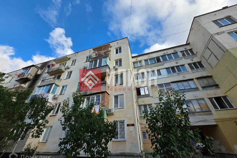 Продаётся 2-комнатная квартира, 55.6 м²