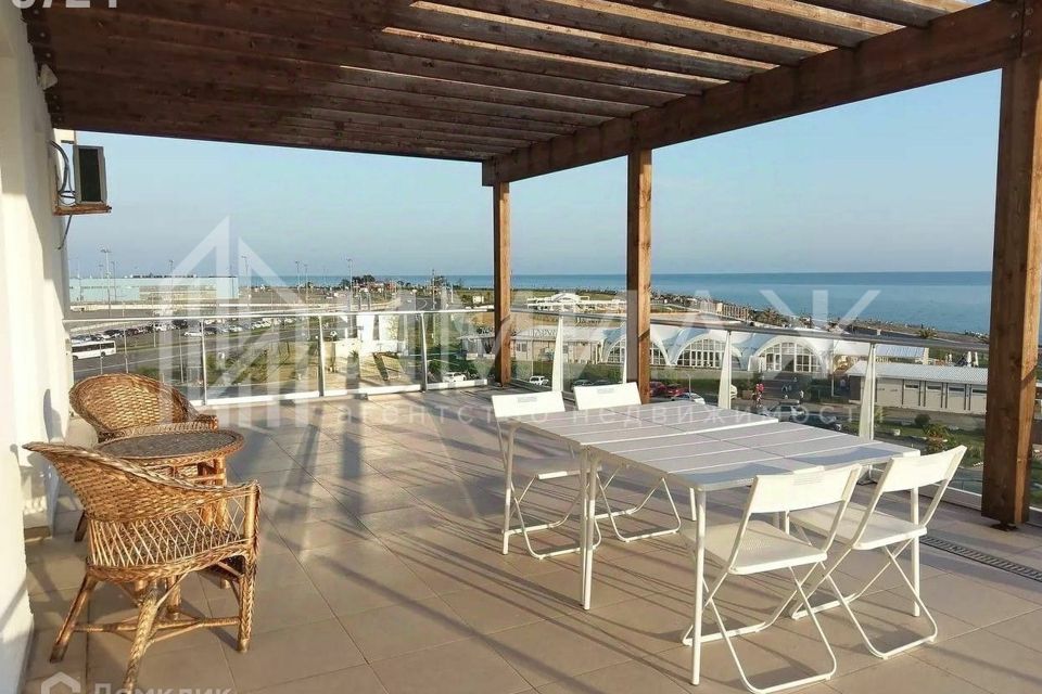 Продаётся 2-комнатная квартира, 100 м²