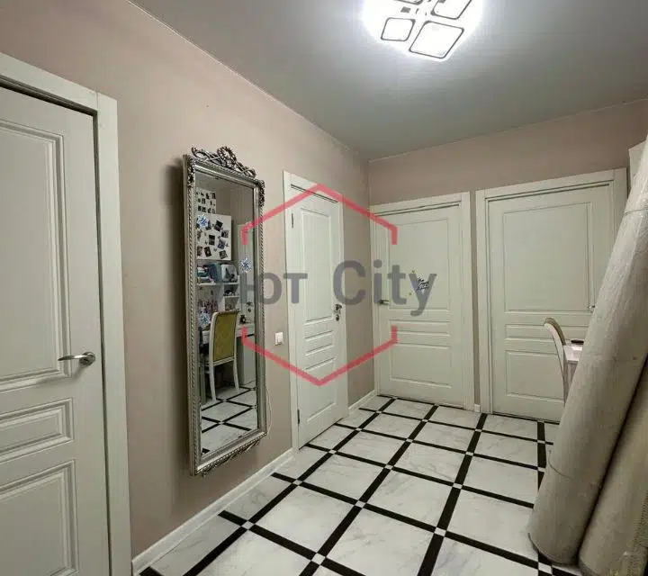 Сдаётся 2-комнатная квартира, 65 м²
