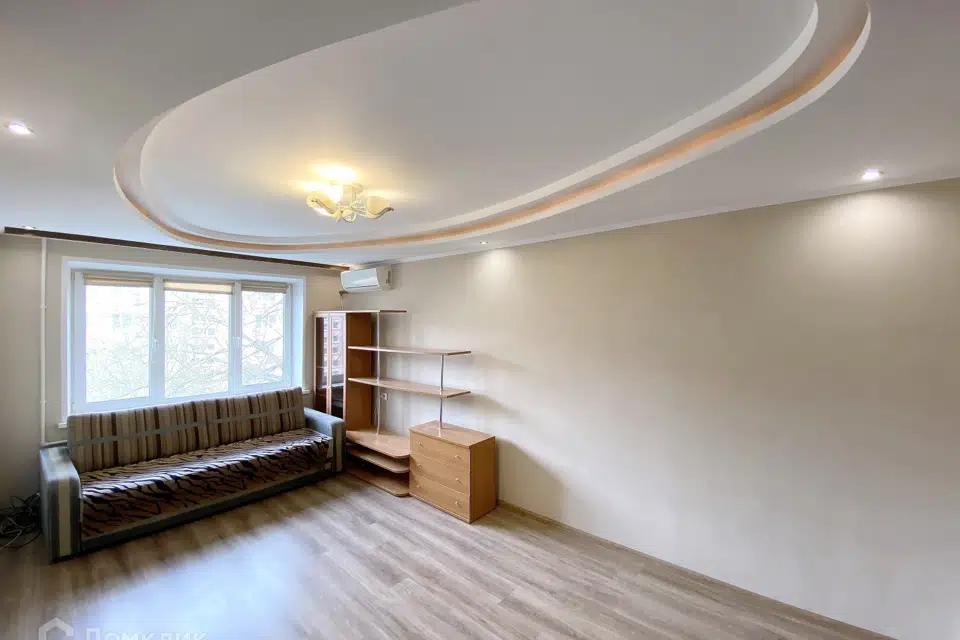 Продаётся 3-комнатная квартира, 58.8 м²