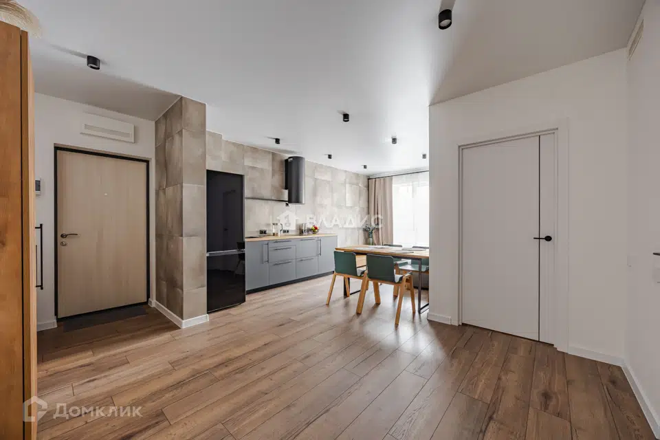 Продаётся 2-комнатная квартира, 59.5 м²