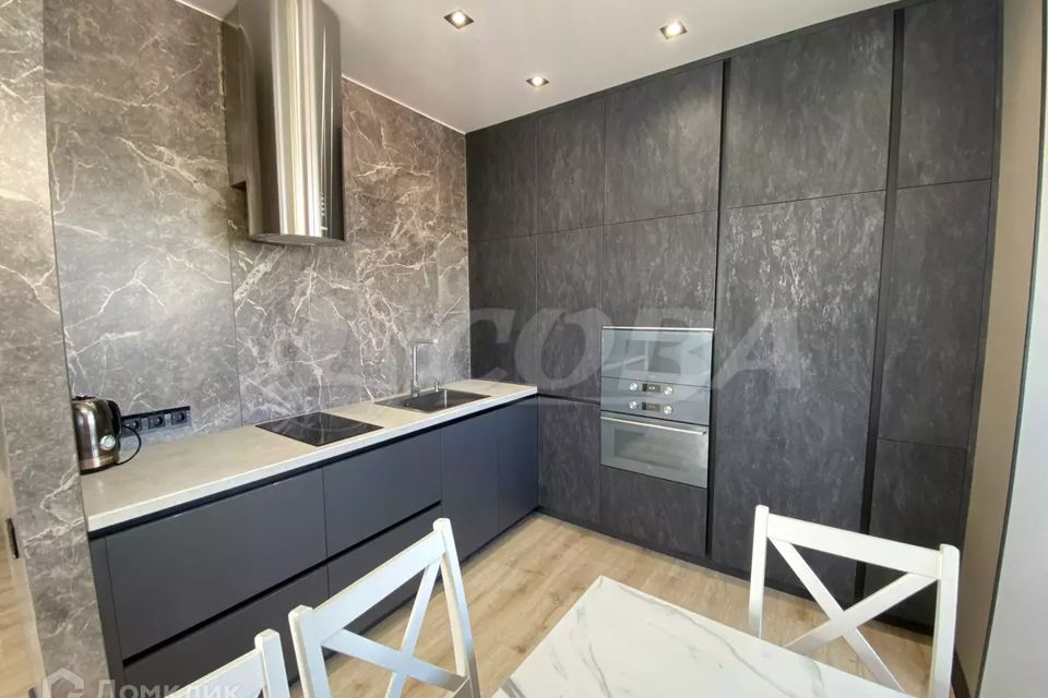 Сдаётся 1-комнатная квартира, 52 м²