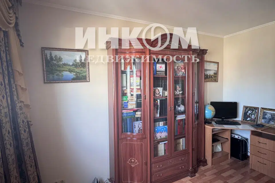 Продаётся 4-комнатная квартира, 99.1 м²