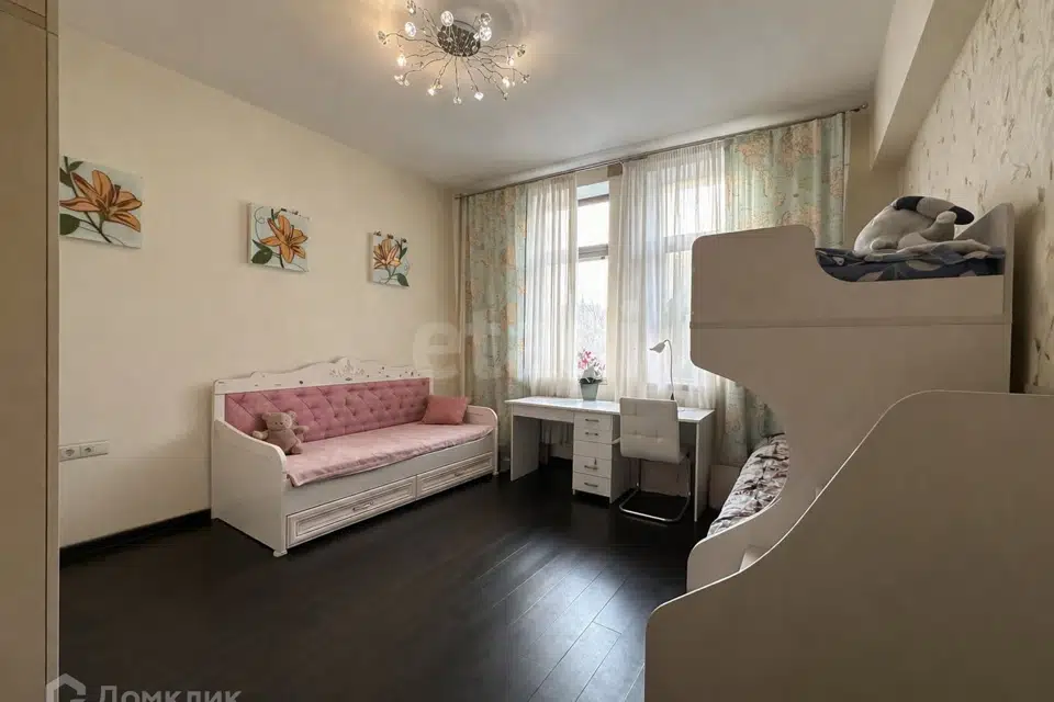 Продаётся 3-комнатная квартира, 83.2 м²
