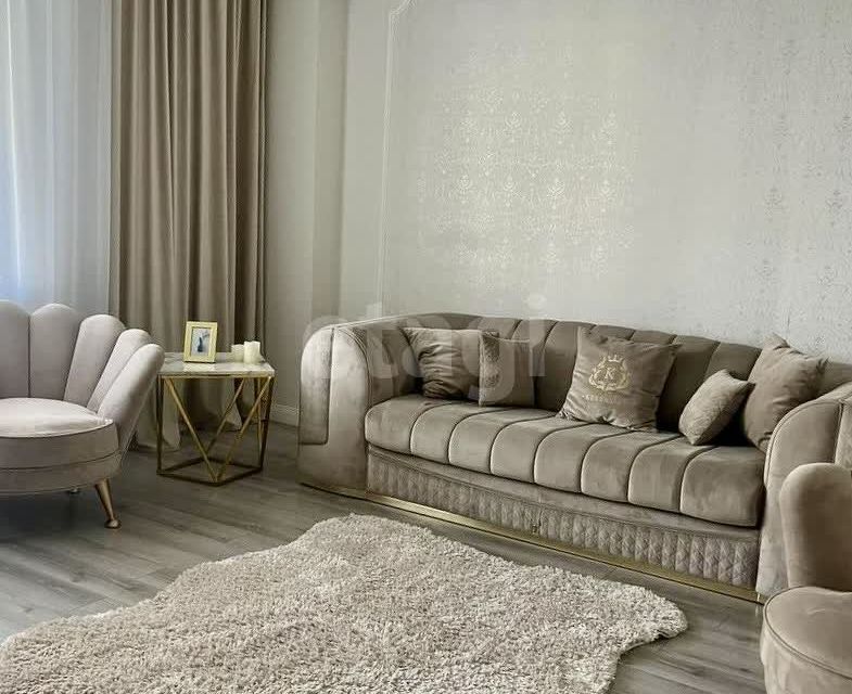 Продаётся 3-комнатная квартира, 92.4 м²