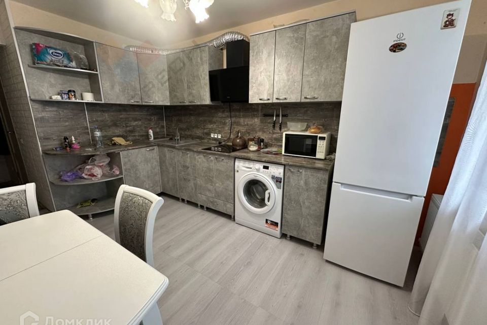 Продаётся 1-комнатная квартира, 36.7 м²