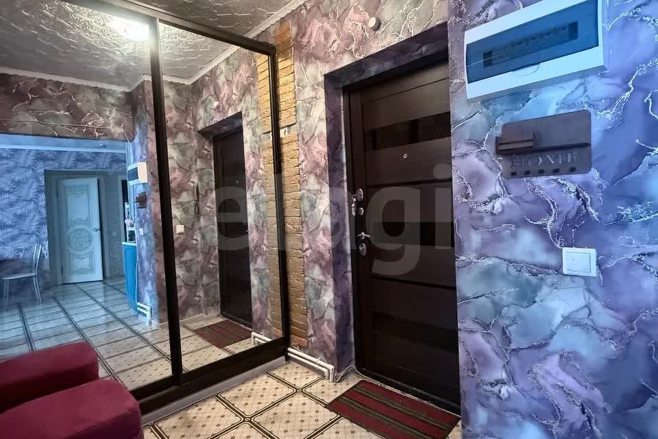 Продаётся 3-комнатная квартира, 74.2 м²