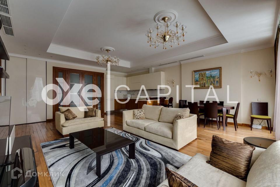 Сдаётся 4-комнатная квартира, 153 м²