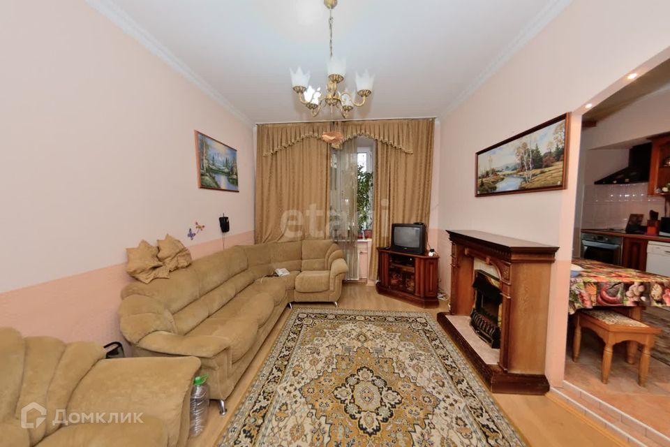 Продаётся 3-комнатная квартира, 85.7 м²