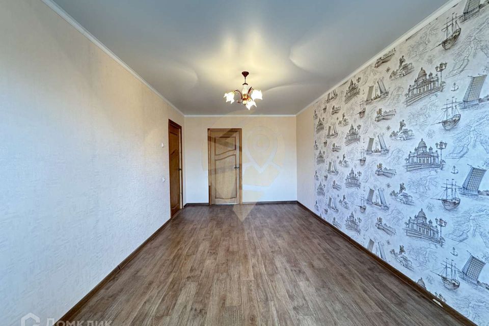 Продаётся 2-комнатная квартира, 42.8 м²