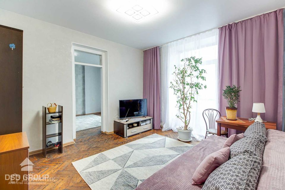 Продаётся 4-комнатная квартира, 89.1 м²