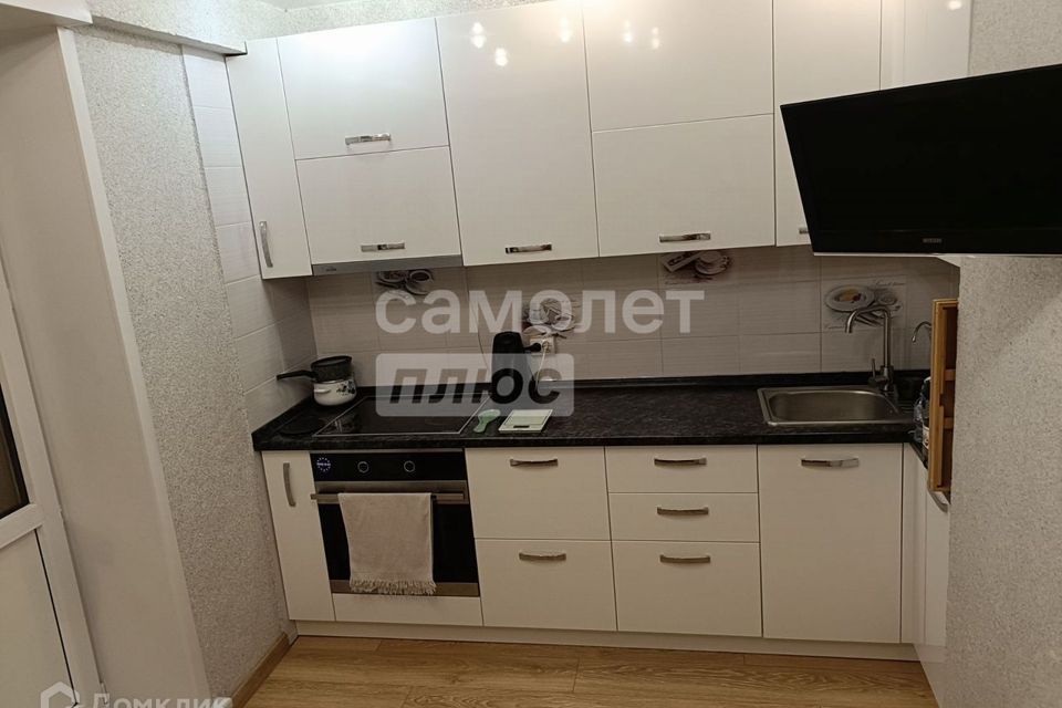 Продаётся 2-комнатная квартира, 55.8 м²