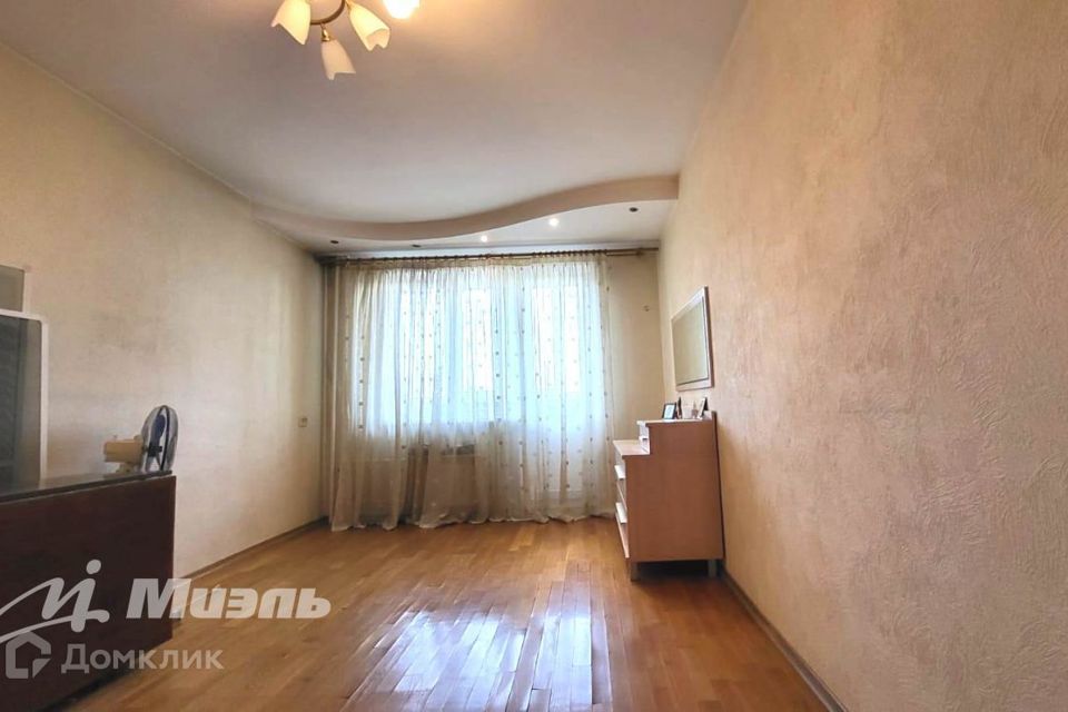 Продаётся 3-комнатная квартира, 73.8 м²