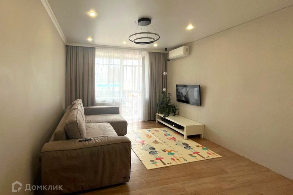 Продаётся 2-комнатная квартира, 64 м²