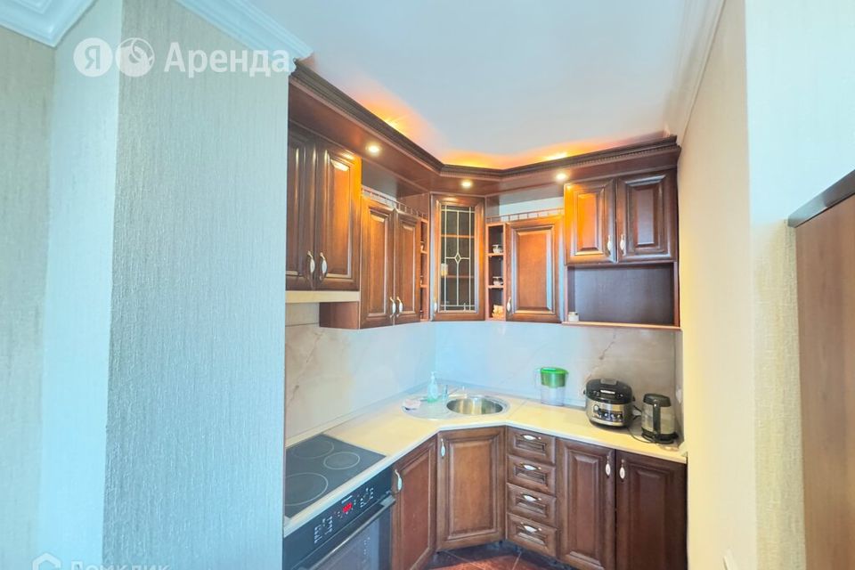 Сдаётся 2-комнатная квартира, 57 м²