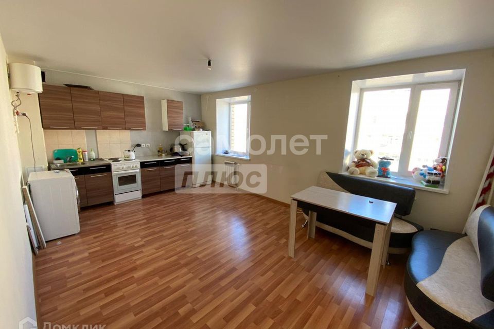 Продаётся 4-комнатная квартира, 80.3 м²