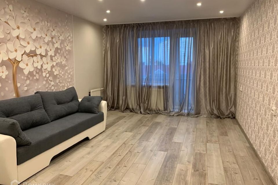 Сдаётся 2-комнатная квартира, 54 м²