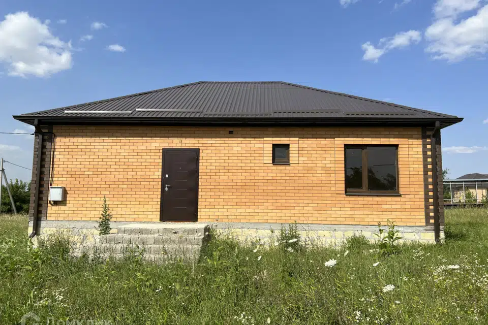 Продаётся 1-этажный дом, 110 м²