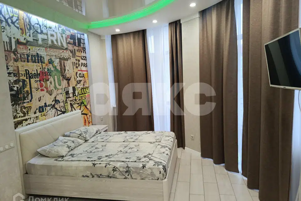 Продаётся 1-комнатная квартира, 42 м²
