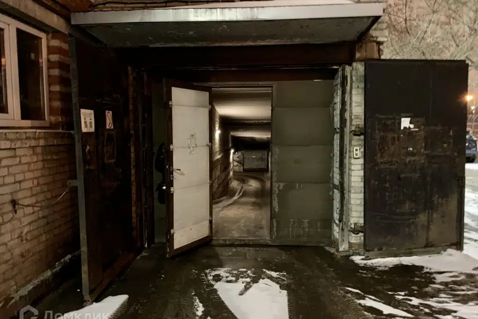 Продаётся гараж, 17 м²