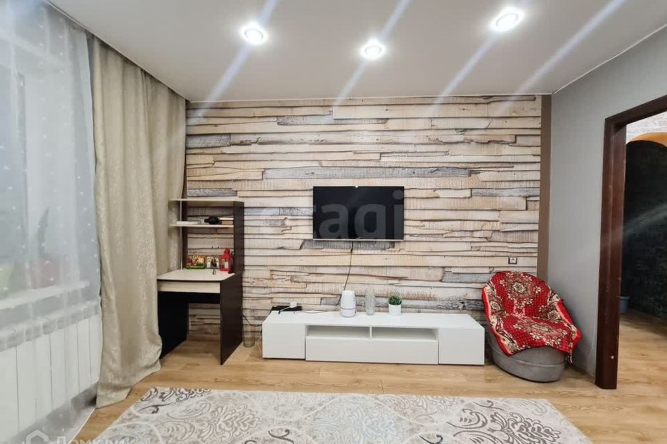 Продаётся 1-комнатная квартира, 40.4 м²