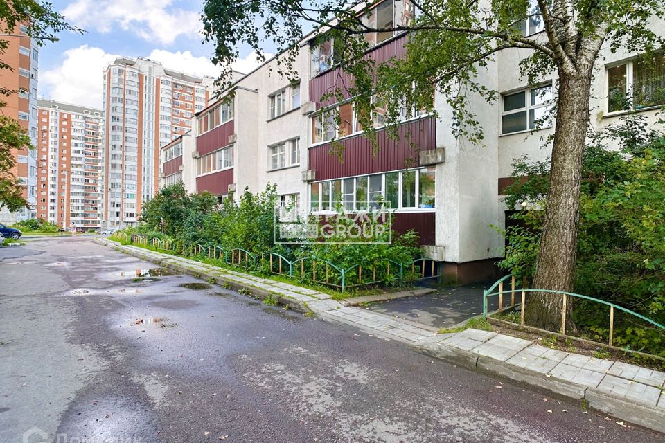 Продаётся 2-комнатная квартира, 57.9 м²
