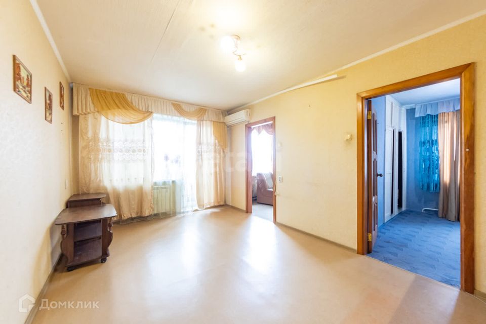 Продаётся 3-комнатная квартира, 46.7 м²