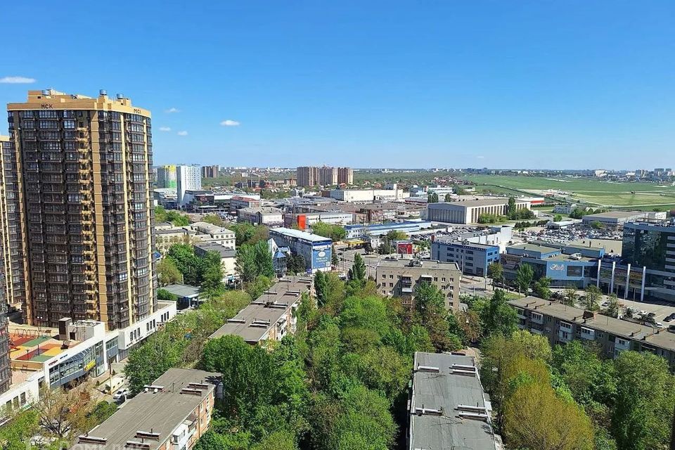 Продаётся 2-комнатная квартира, 57.5 м²