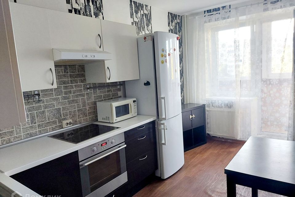 Сдаётся 1-комнатная квартира, 43 м²