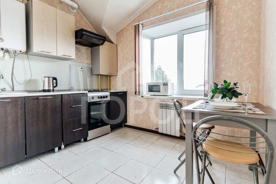 Сдаётся 1-комнатная квартира, 38 м²