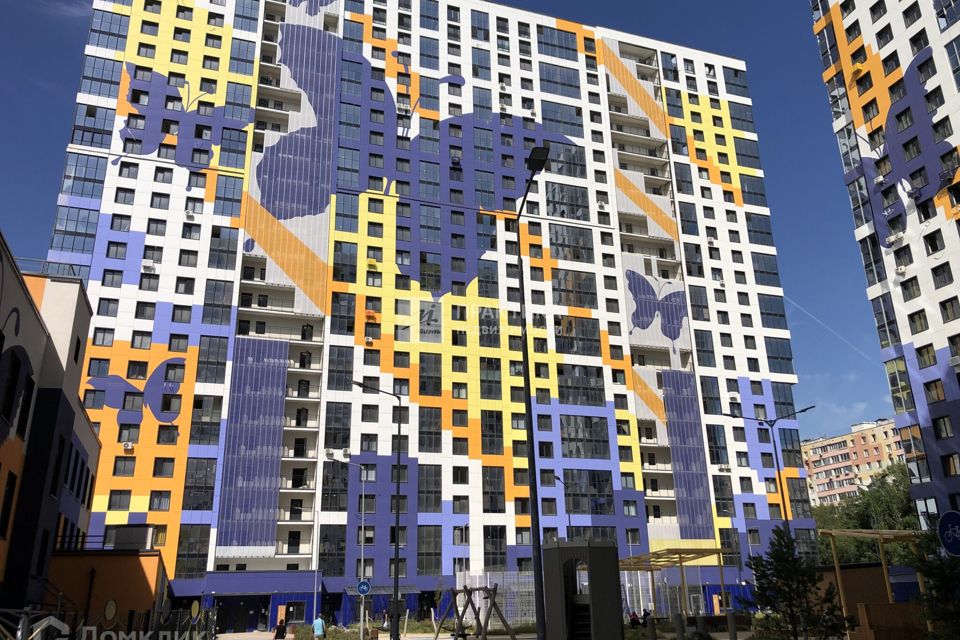 Продаётся 2-комнатная квартира, 65.3 м²