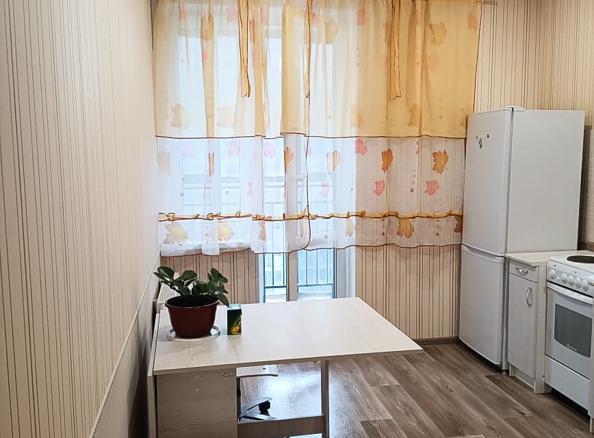 Сдаётся 1-комнатная квартира, 40 м²