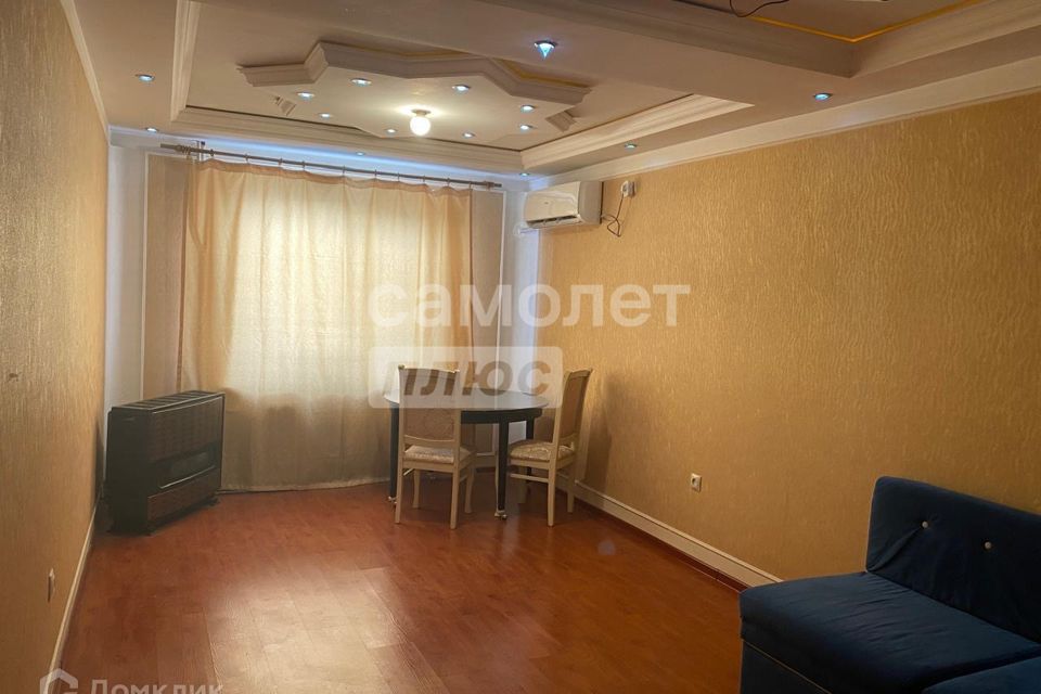 Продаётся 2-комнатная квартира, 60 м²
