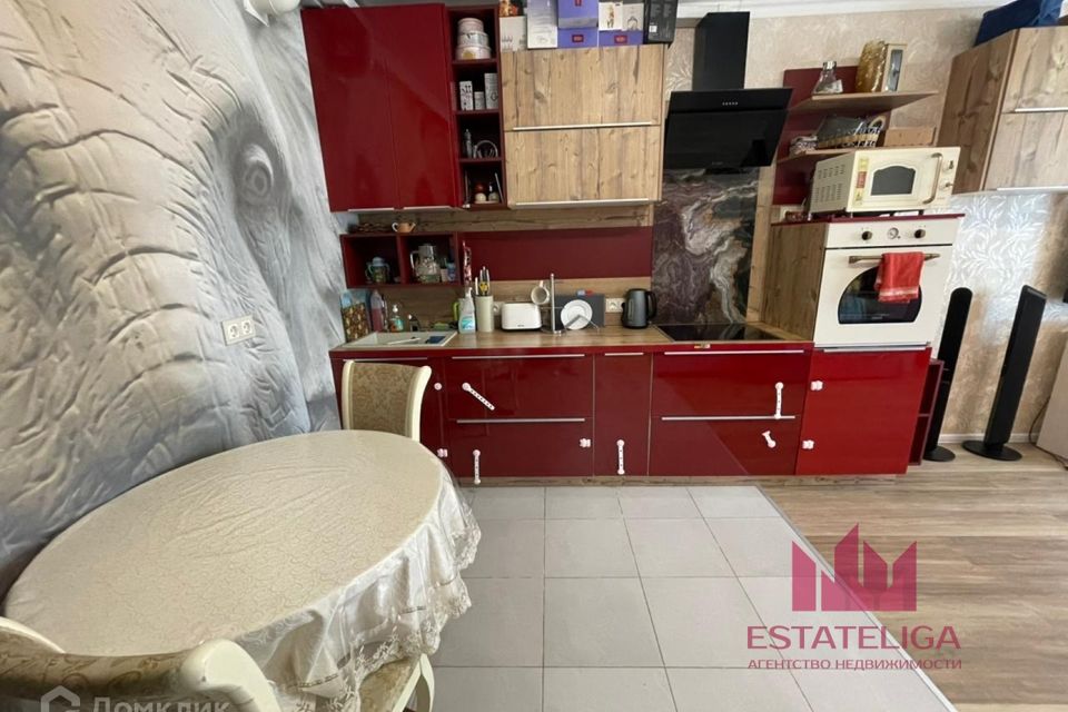 Продаётся 2-комнатная квартира, 57.2 м²