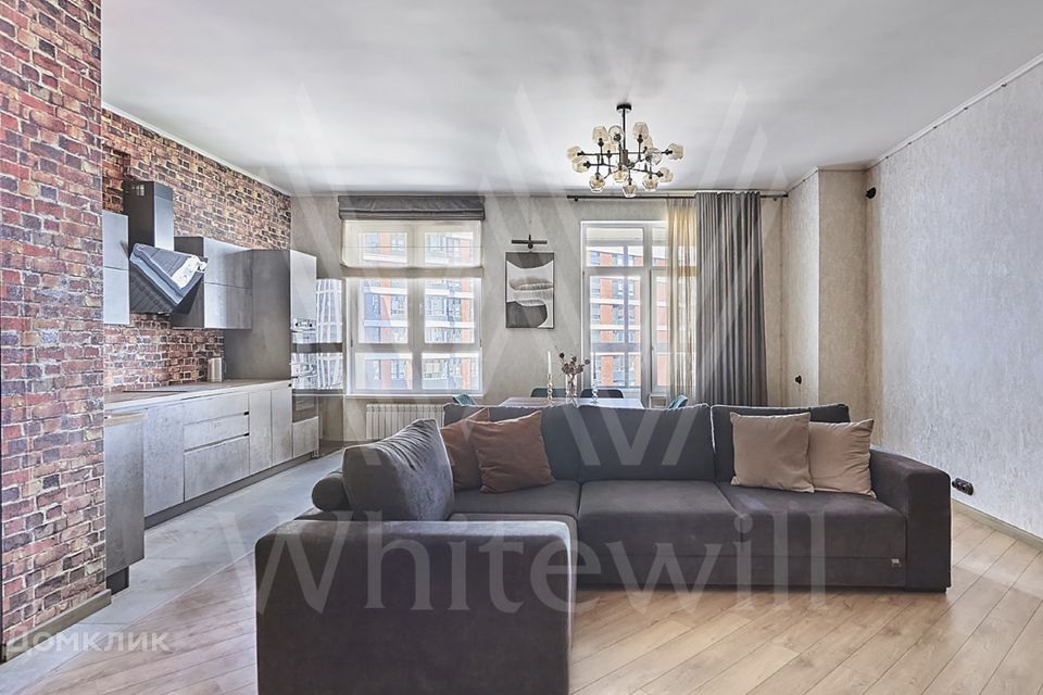 Продаётся 2-комнатная квартира, 102 м²