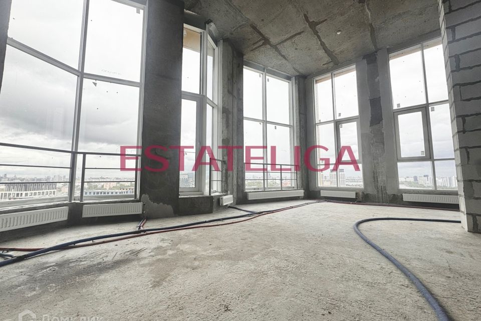Продаётся 3-комнатная квартира, 100 м²