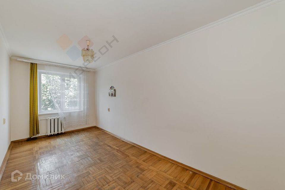 Продаётся 3-комнатная квартира, 59.8 м²