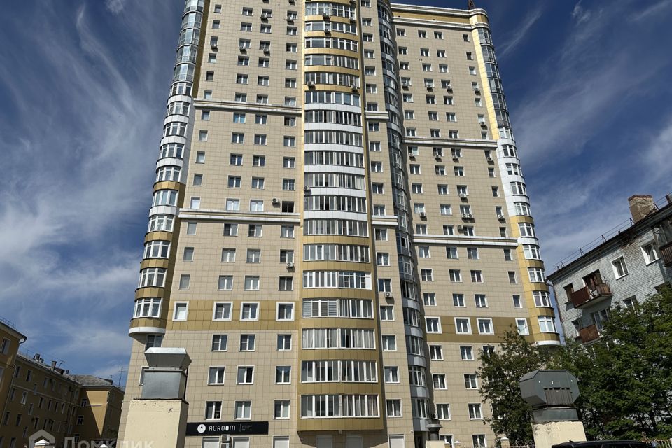 Продаётся 1-комнатная квартира, 43 м²