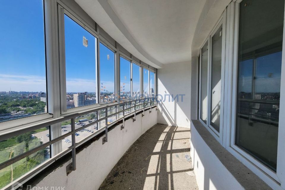 Продаётся 1-комнатная квартира, 60.5 м²