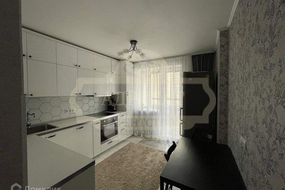Продаётся 3-комнатная квартира, 80.1 м²