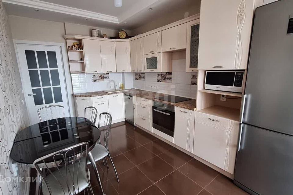 Продаётся 3-комнатная квартира, 79 м²