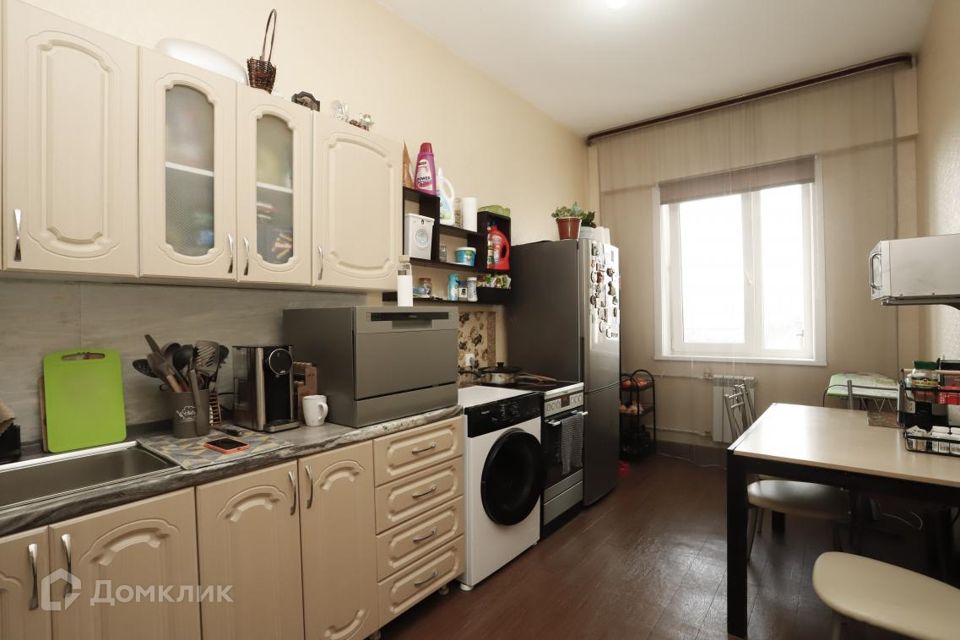 Продаётся 1-комнатная квартира, 41 м²