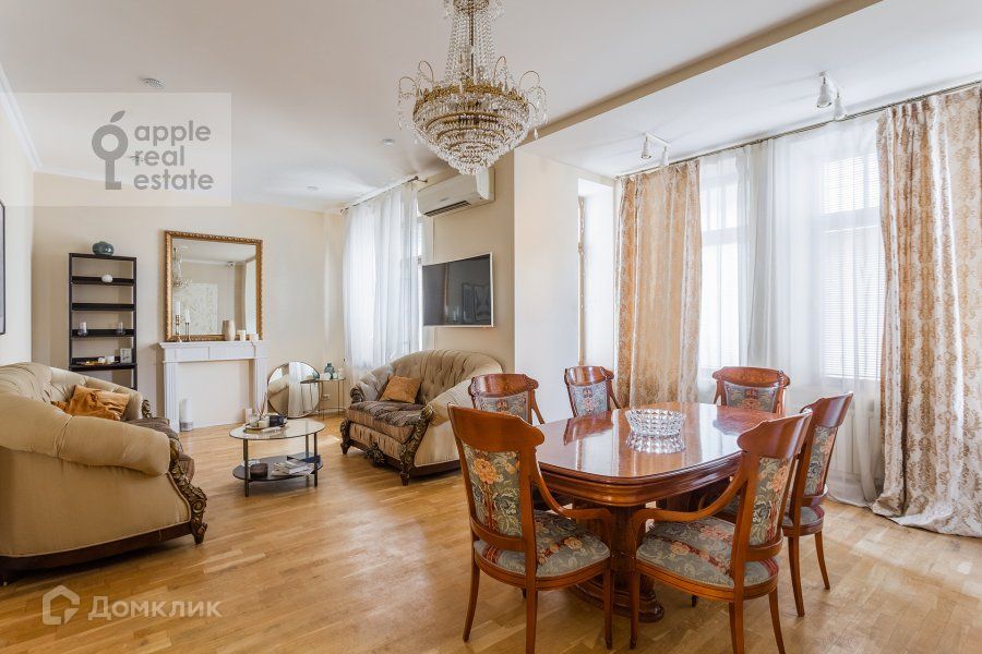Сдаётся 4-комнатная квартира, 130 м²