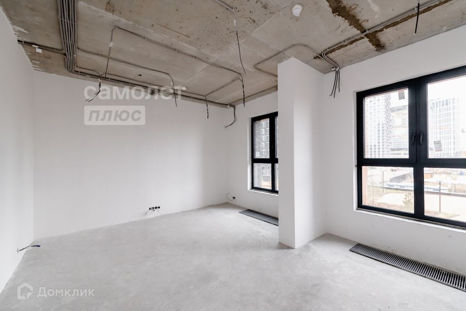 Продаётся 2-комнатная квартира, 57.4 м²