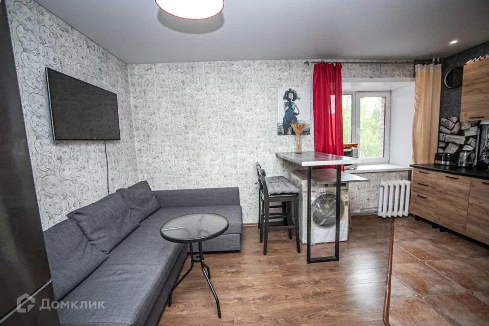Продаётся комната в 2-комн. квартире, 13 м²