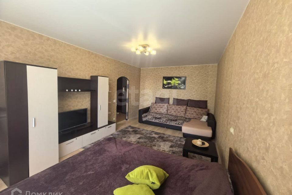 Продаётся 1-комнатная квартира, 37.6 м²