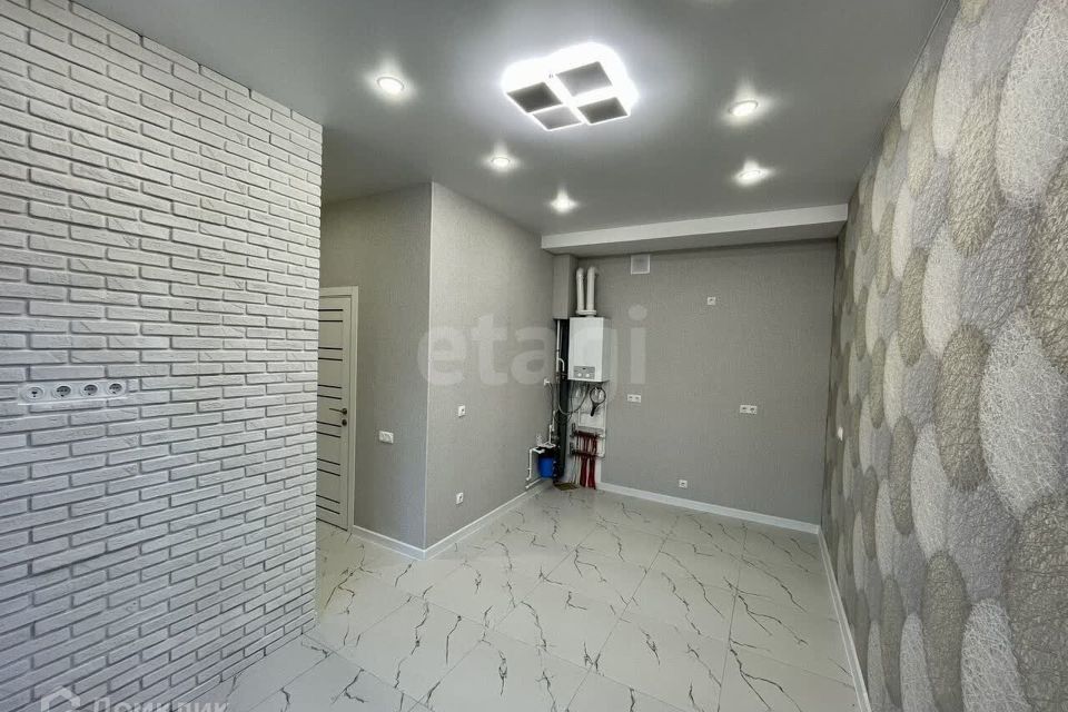 Продаётся 2-комнатная квартира, 57 м²